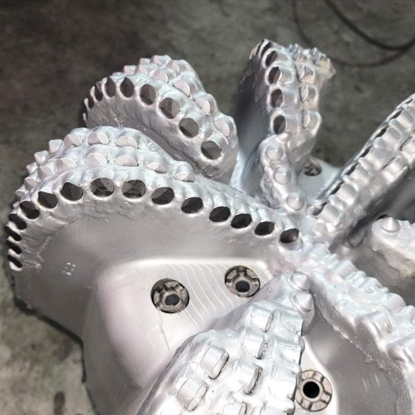 17-1-2 Inch Rock PDC Diamond Drill Bit for Oil Water Well Bore Drilling 6
