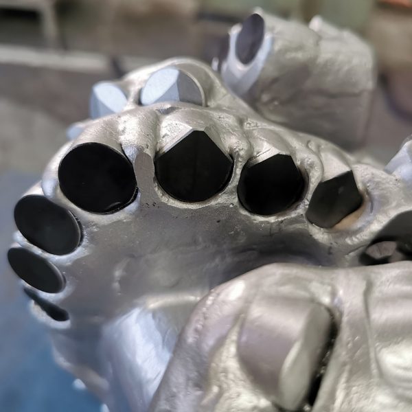 6.5 Inch 165mm API Oil Well Rock Drilling Tools of PDC Diamond Drill Bits 6