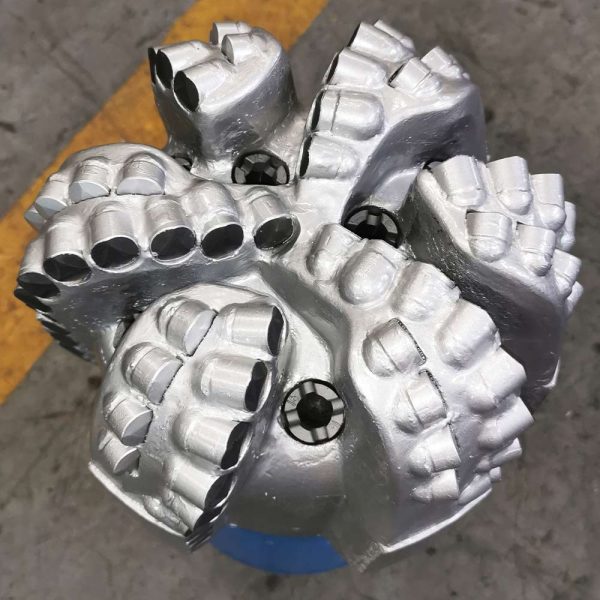 8-1-2 inch Matrix Body Diamond Fixed Head Drill Bits for Oilfield Drilling 4