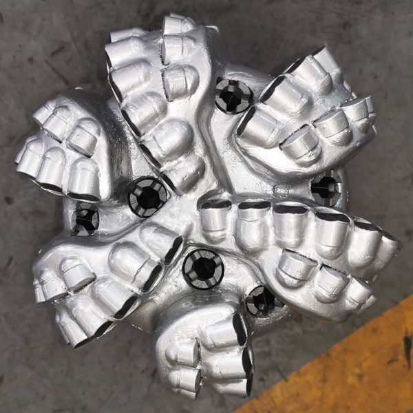 8-1-2 inch Matrix Body Diamond Fixed Head Drill Bits for Oilfield Drilling 5